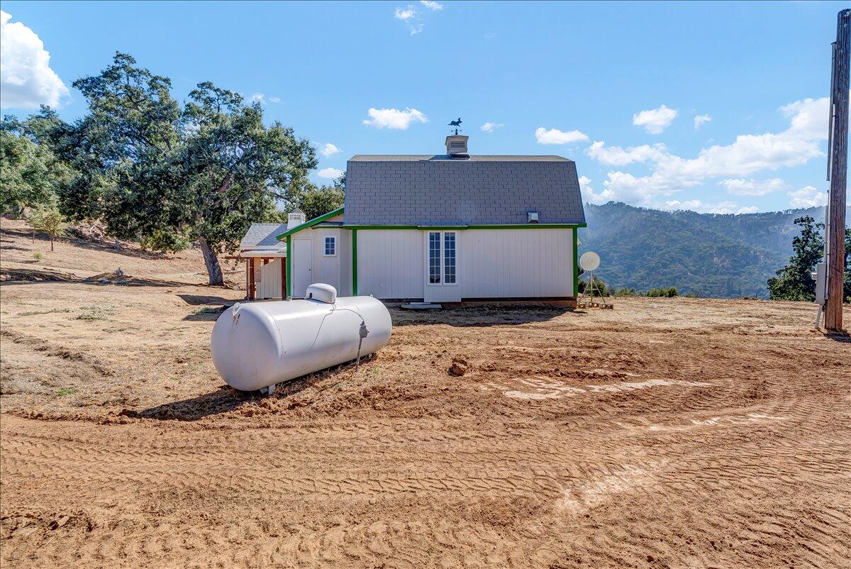 49229 Balch Park Road Springville, CA 93265 - Photo 17 of 48 17-17