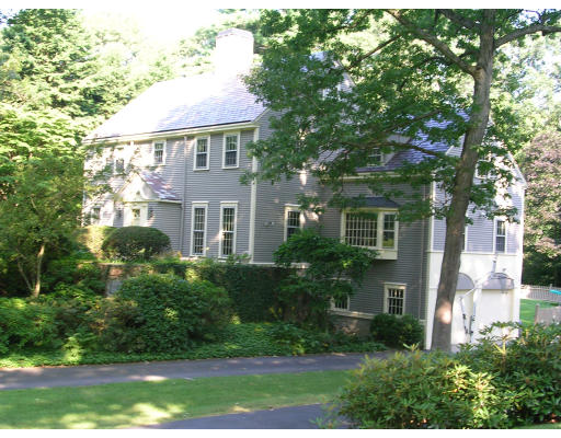 30 Lincoln Road Wellesley, MA 02481 - Photo 5 of 5 a front view of a house with a yard