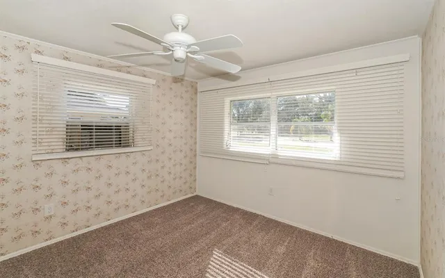 $649,000 | 2461 Ringling Boulevard, Sarasota, FL 34237