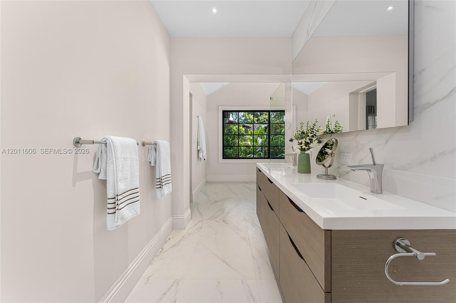 547 Northeast 57th Street Miami, FL 33137 - Photo 29 of 39