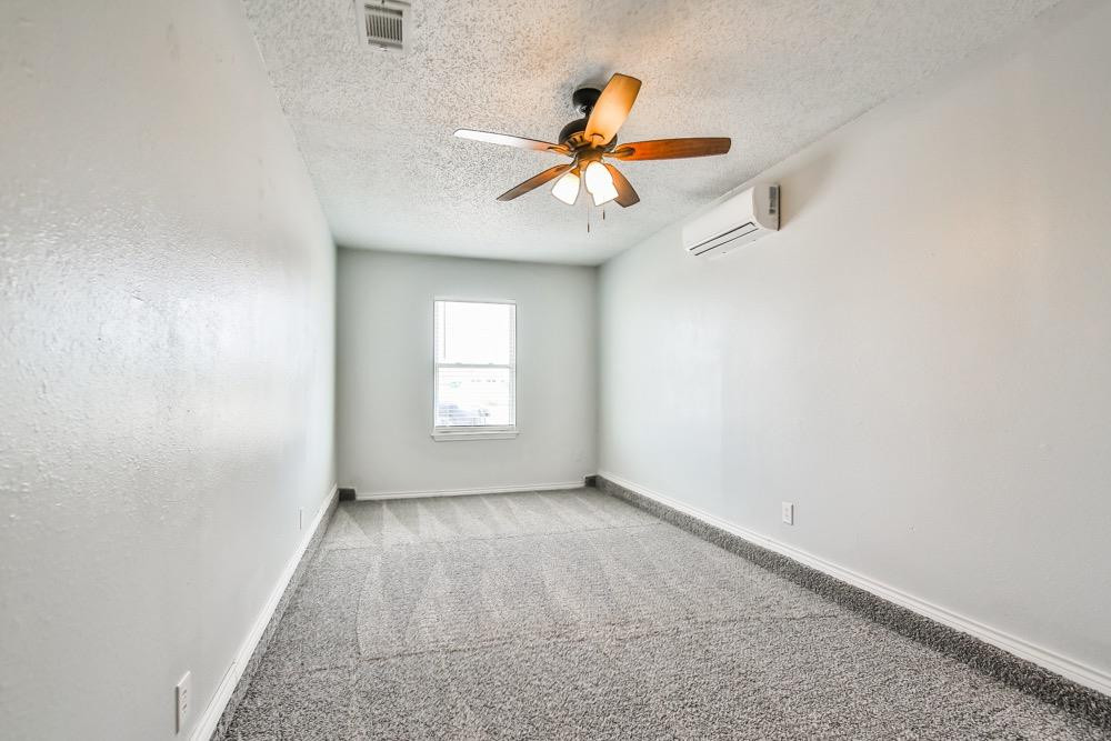 4630 Erskine Street Lubbock, TX 79416 - Photo 16 of 18 Photo 16