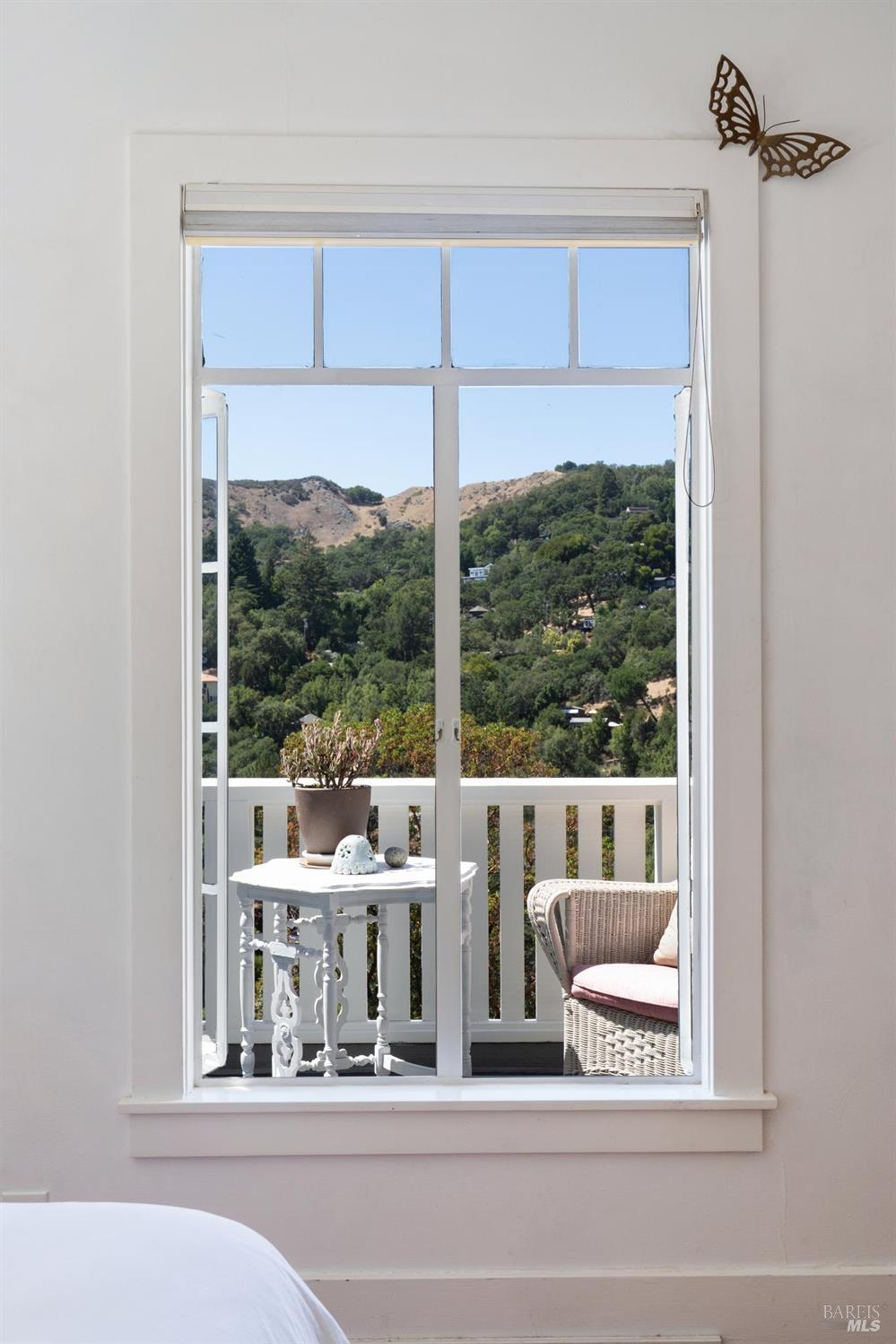 10 Fawn Ridge Fairfax, CA 94930 - Photo 19 of 55 Gallery Image 19