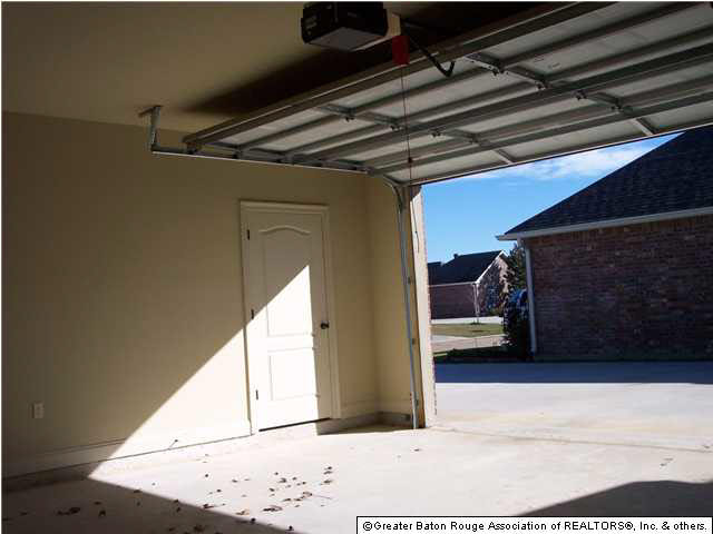 17269 Rue Village Prairieville, LA 70769 - Photo 10 of 19 Gallery Image 10
