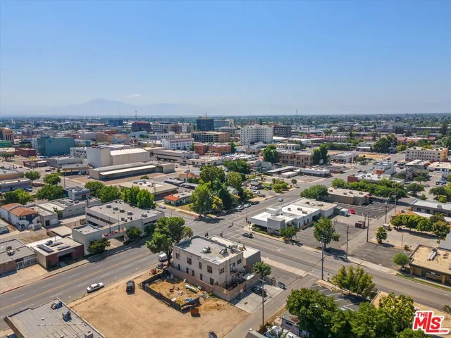 $540,000 | 2020 F Street, Bakersfield, CA 93301