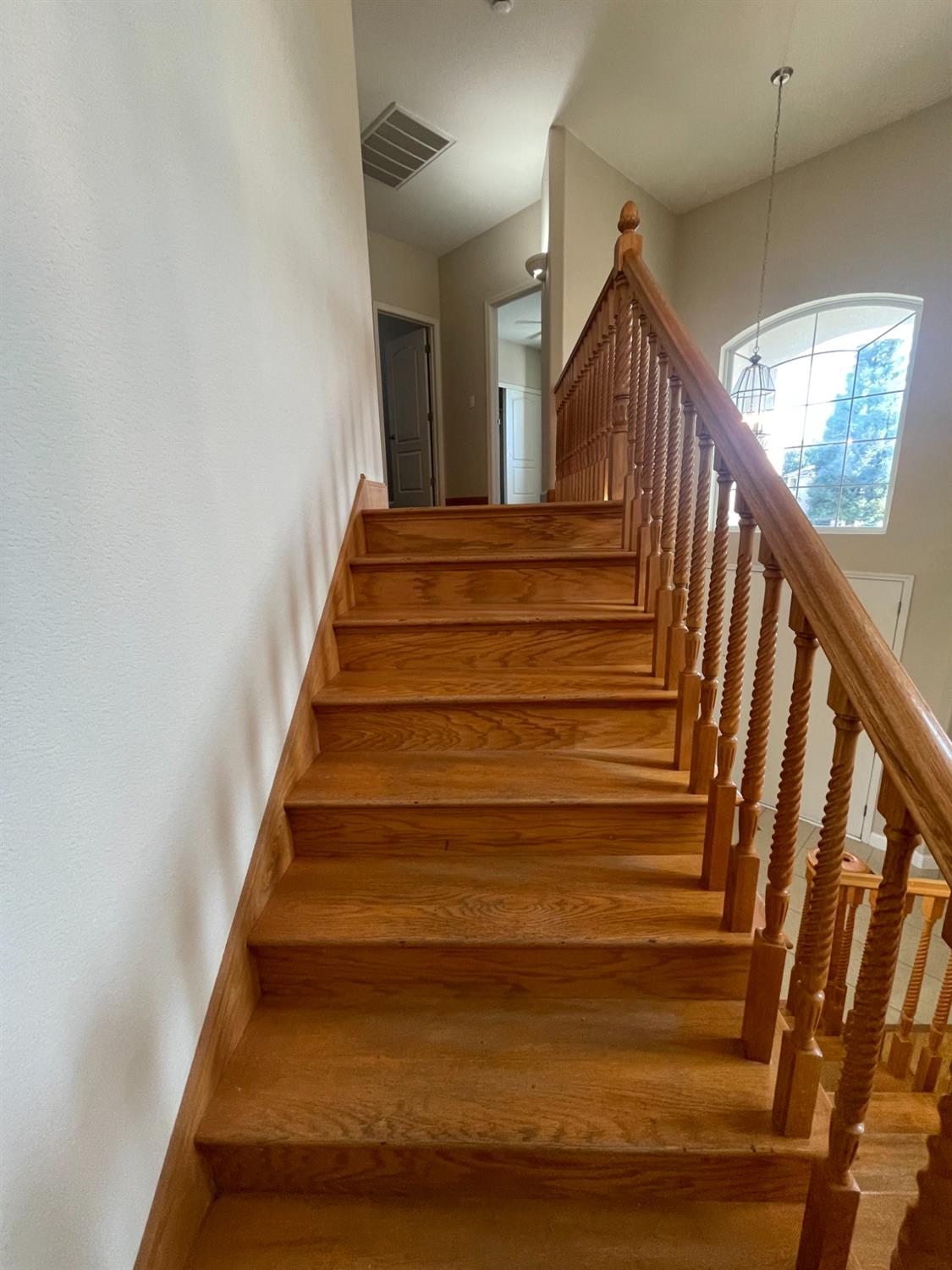 2616 Goshen Avenue Clovis, CA 93611 - Photo 23 of 39 a view of entryway