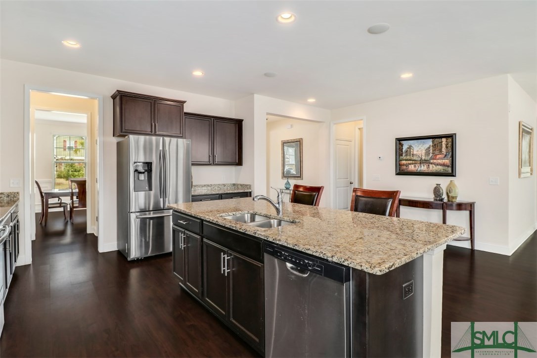 105 Grimsby Road Savannah, GA 31407 - Photo 6 of 30