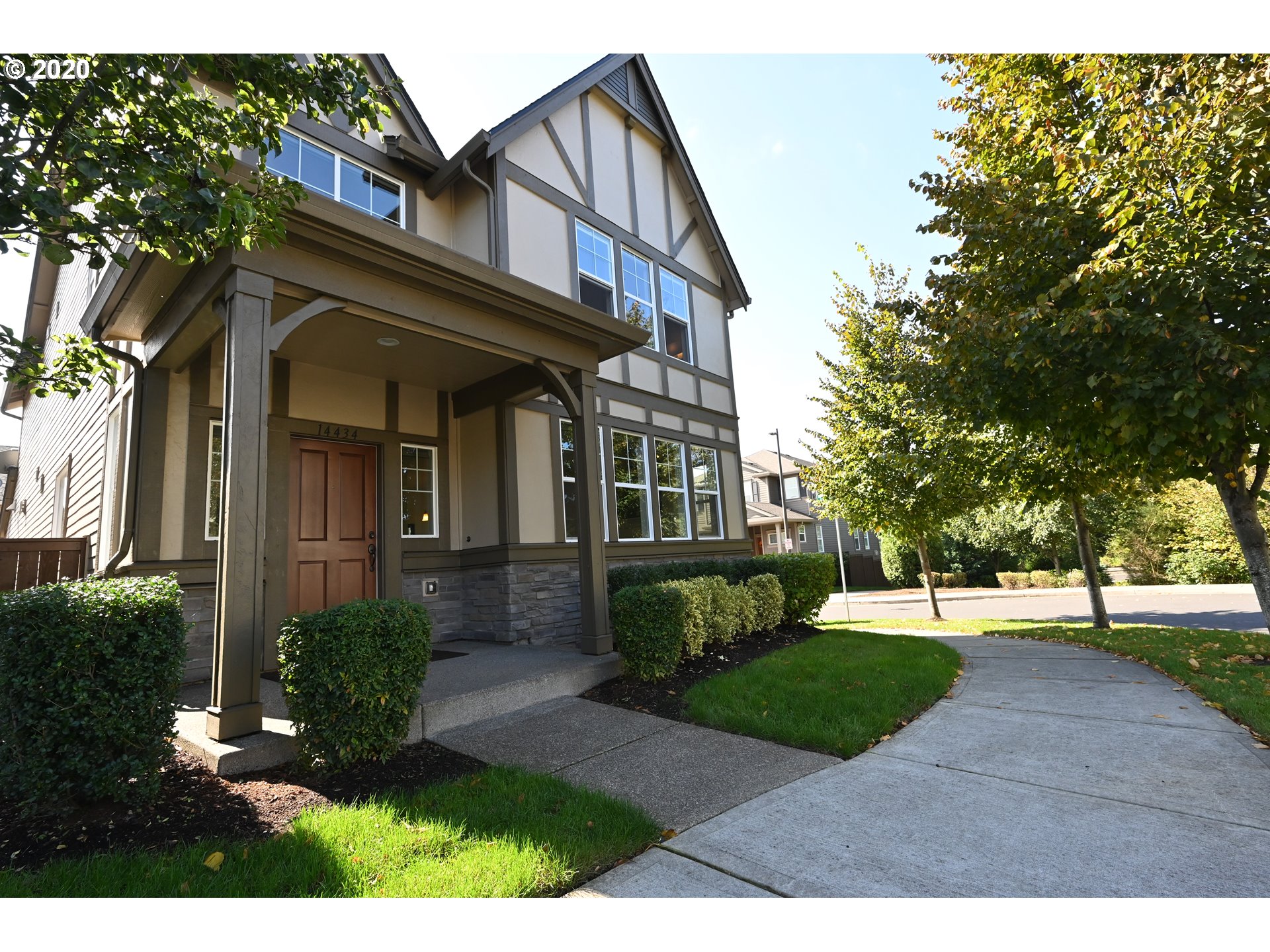 14434 Southwest Rancher Lane Beaverton, OR 97008 - Photo 2 of 19 Gallery Image 2