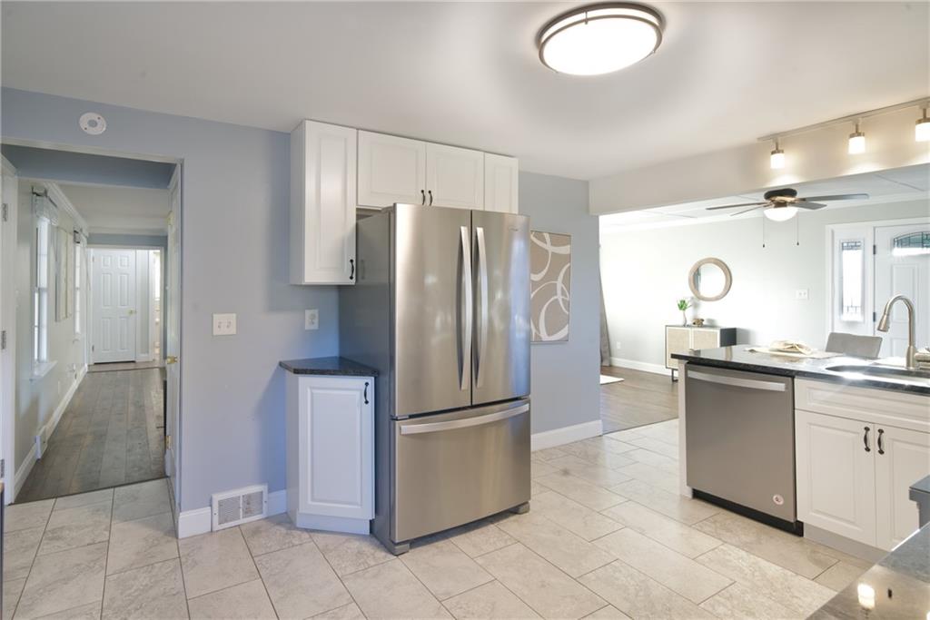 113 Murray Road Valencia, PA 16059 - Photo 14 of 36