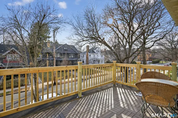 $3,250 | 339 Willow Street, Unit 2, New Haven, CT 06511