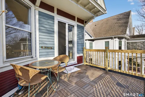 $3,250 | 339 Willow Street, Unit 2, New Haven, CT 06511