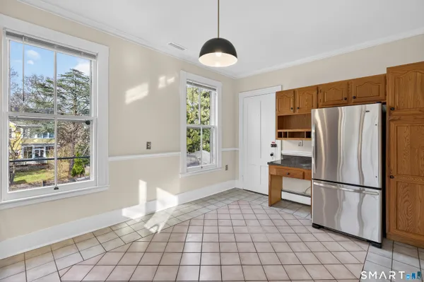 $3,250 | 339 Willow Street, Unit 2, New Haven, CT 06511