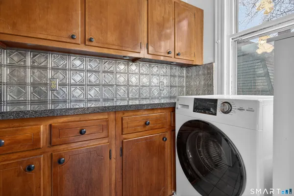 $3,250 | 339 Willow Street, Unit 2, New Haven, CT 06511