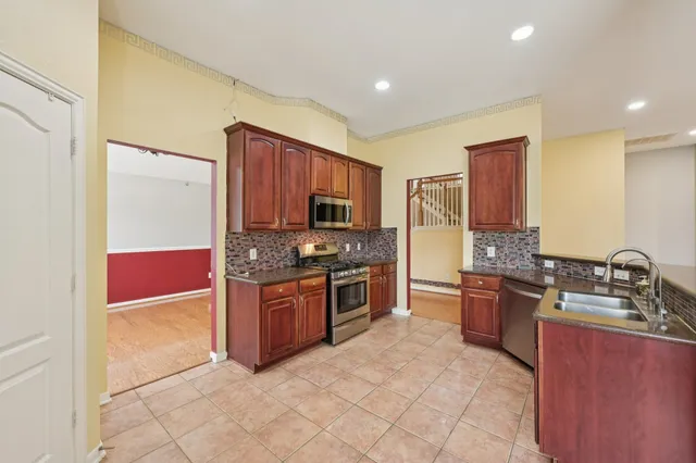 $2,750 | 15114 Magnoliabough Place, Cypress, TX 77429