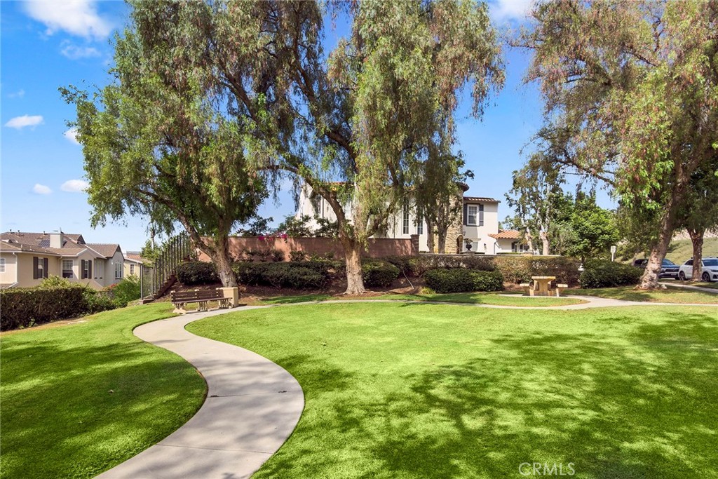 16 Kempton Lane Ladera Ranch, CA 92694 - Photo 57 of 60 Oak Knoll Village area park.