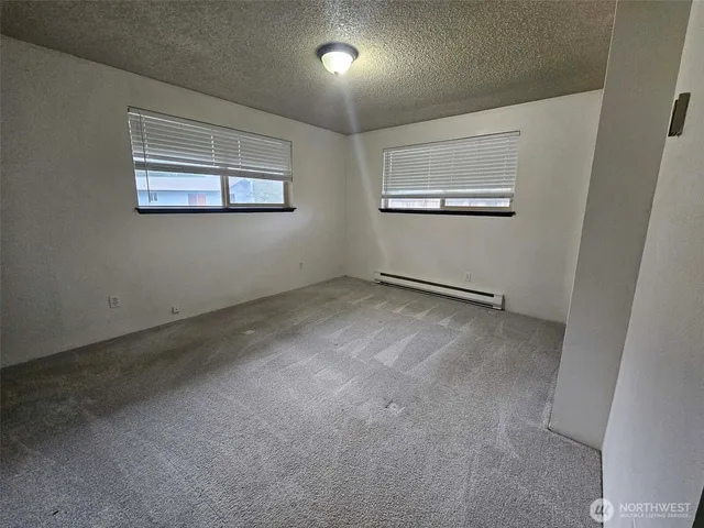 $1,900 | 110 West Freedom Lane, Shelton, WA 98584