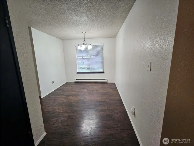 $1,900 | 110 West Freedom Lane, Shelton, WA 98584