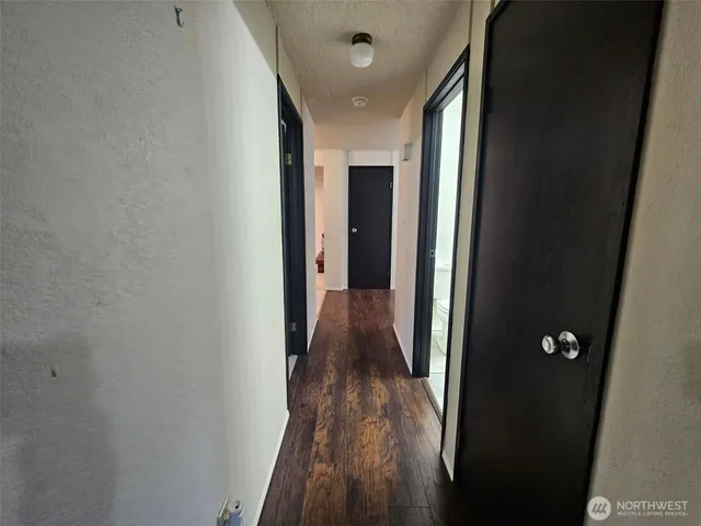 $1,900 | 110 West Freedom Lane, Shelton, WA 98584