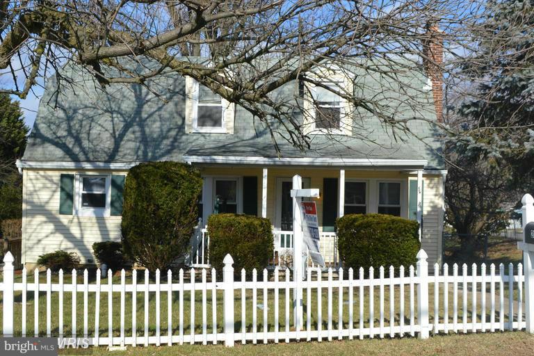 2020 Old Frederick Road Catonsville, MD 21228 - Photo 29 of 30 Exterior (Front)