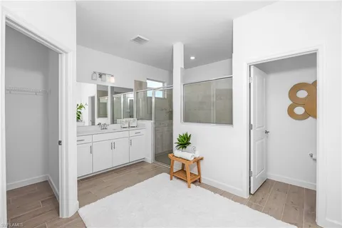 $560,950 | 17393 Stonehill Manor Drive, North Fort Myers, FL 33917