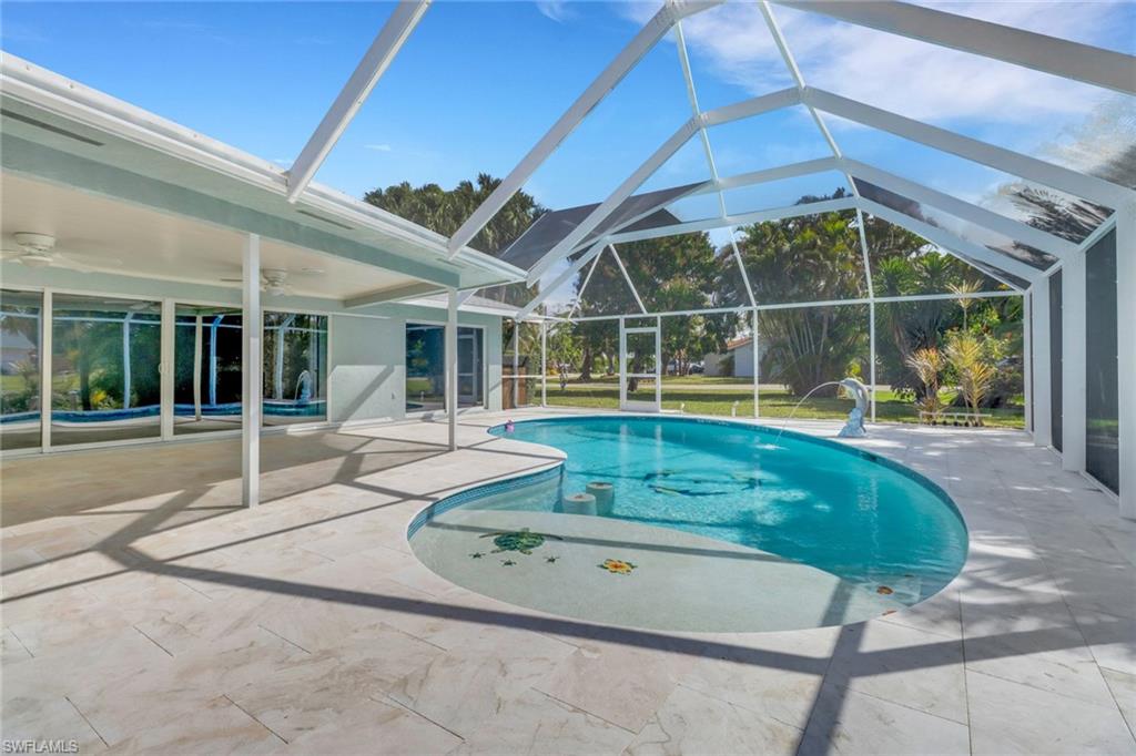 2600 Longboat Drive Naples, FL 34104 - Photo 14 of 33