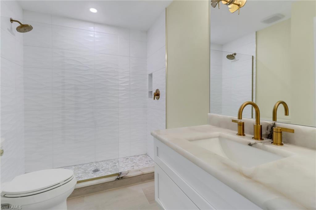 2600 Longboat Drive Naples, FL 34104 - Photo 28 of 33