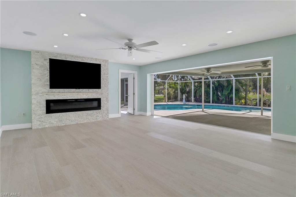 2600 Longboat Drive Naples, FL 34104 - Photo 7 of 33