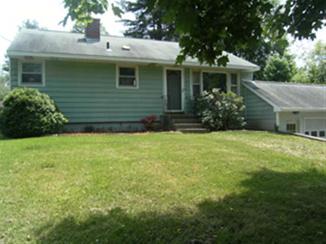 87 Lisha Kill Road Colonie, NY 12205 - Photo 1 of 10 Photo 1