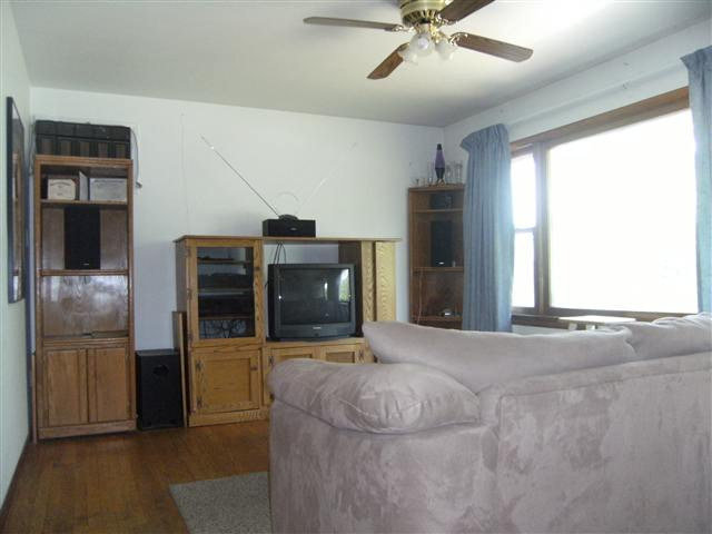 87 Lisha Kill Road Colonie, NY 12205 - Photo 3 of 10 Photo 3