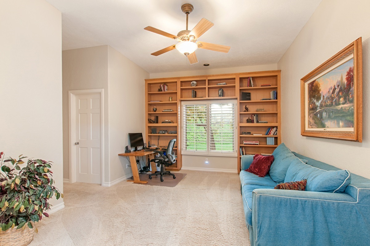 13225 Stone Canyon Road Poway, CA 92064 - Photo 16 of 25