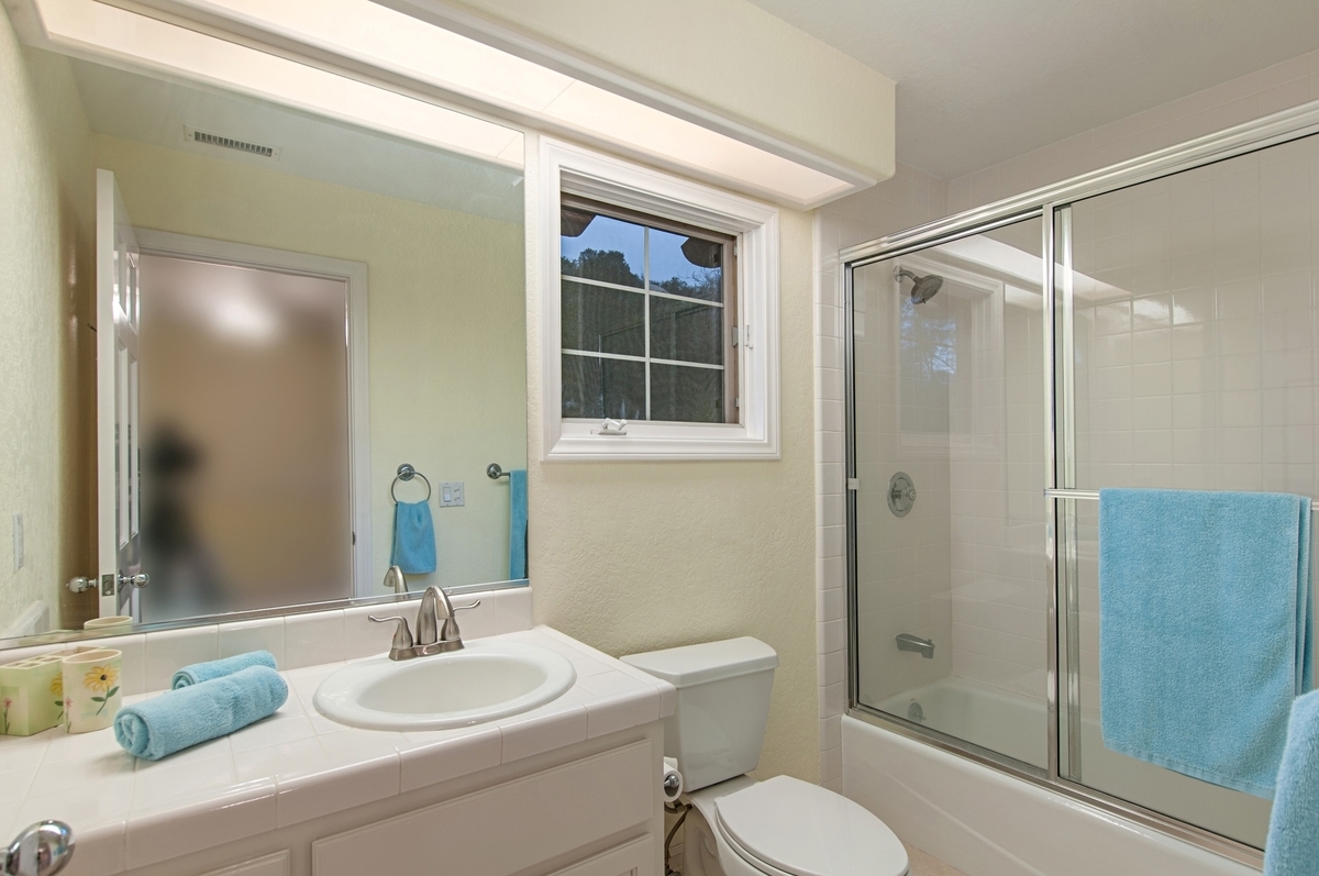 13225 Stone Canyon Road Poway, CA 92064 - Photo 21 of 25