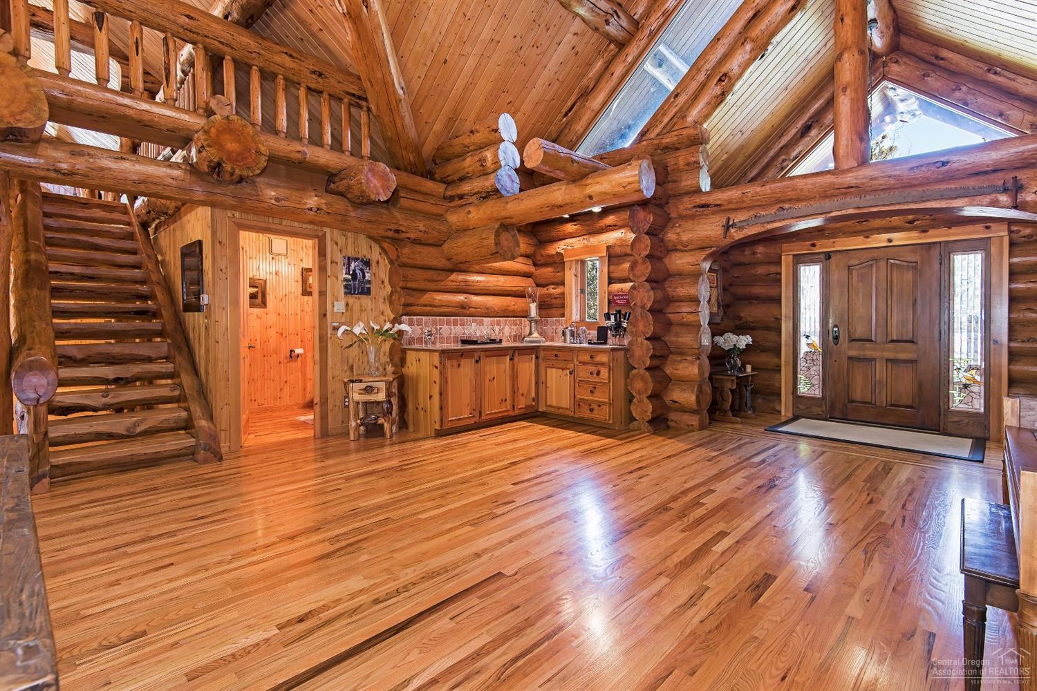 15770 Trapper Point Road Sisters, OR 97759 - Photo 3 of 25 Additional Photo