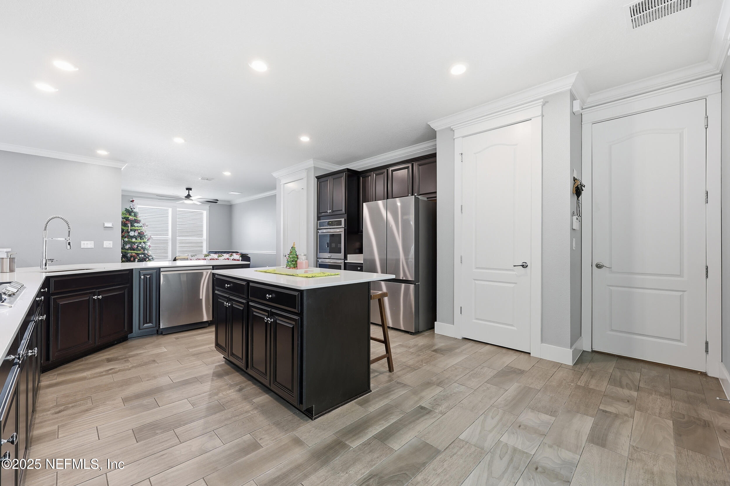 105 Crown Colony Road St. Augustine, FL 32092 - Photo 8 of 62 Kitchen