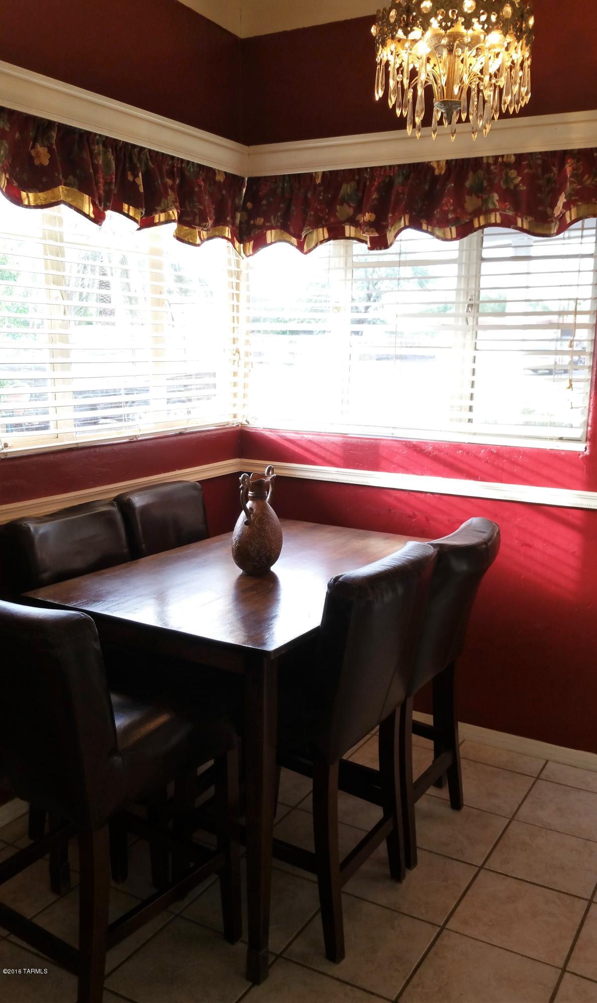 125 West Navajo Road Tucson, AZ 85705 - Photo 5 of 10 Gallery Image 5