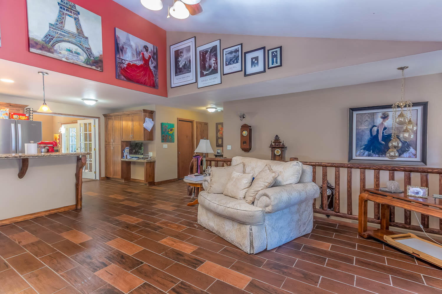 53345 Andrews Road La Pine, OR 97739 - Photo 18 of 42 Alt view to upper level living room.
