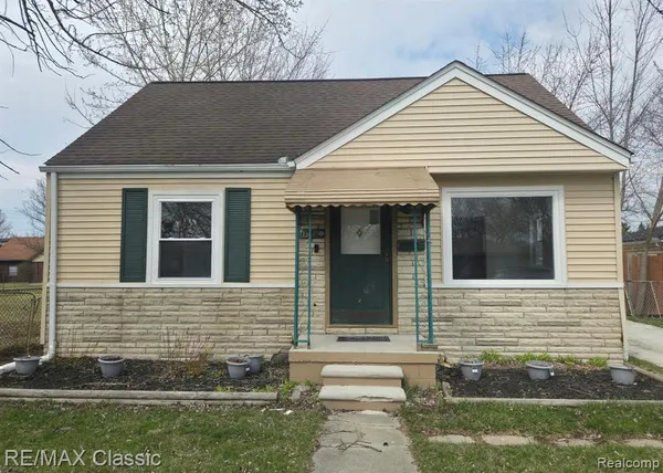 $180,000 | 13849 Leonard Avenue, Warren, MI 48089
