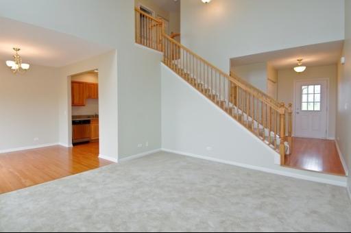 916 Oak Ridge Boulevard Elgin, IL 60120 - Photo 10 of 12