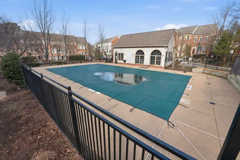 $325,000 | 4650 Lambert Drive, Alexandria, VA 22311