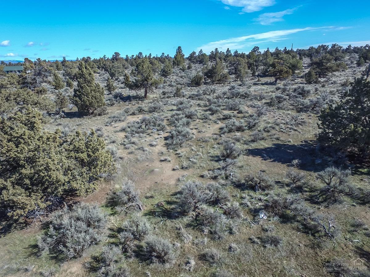 451 Southwest Bent Loop Powell Butte, OR 97753 - Photo 7 of 15 Additional Photo