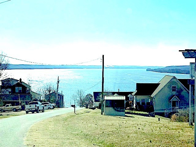0 Turtle Point Lane Waverly, TN 37185 - Photo 8 of 17 a view of a terrace with chairs