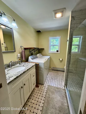 $499,900 | 354 New Salem Road, New Scotland, NY 12186