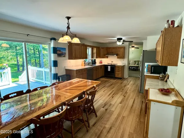 $499,900 | 354 New Salem Road, New Scotland, NY 12186