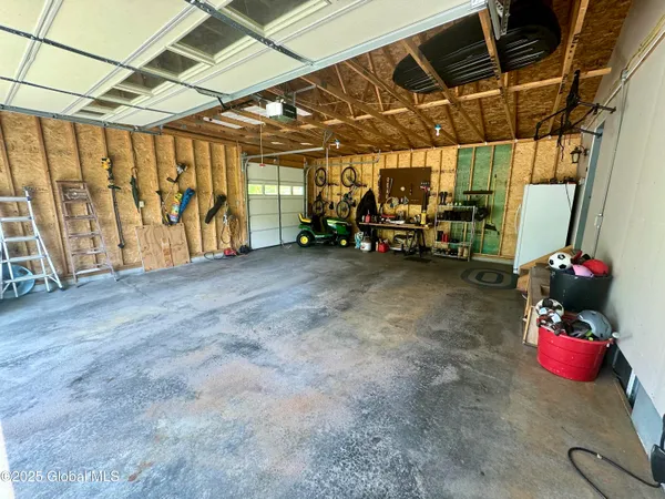 $499,900 | 354 New Salem Road, New Scotland, NY 12186