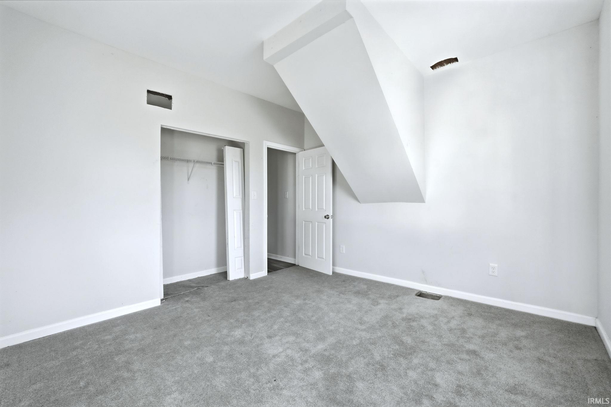 10088 South Ohio Street Keystone, IN 46759 - Photo 15 of 35