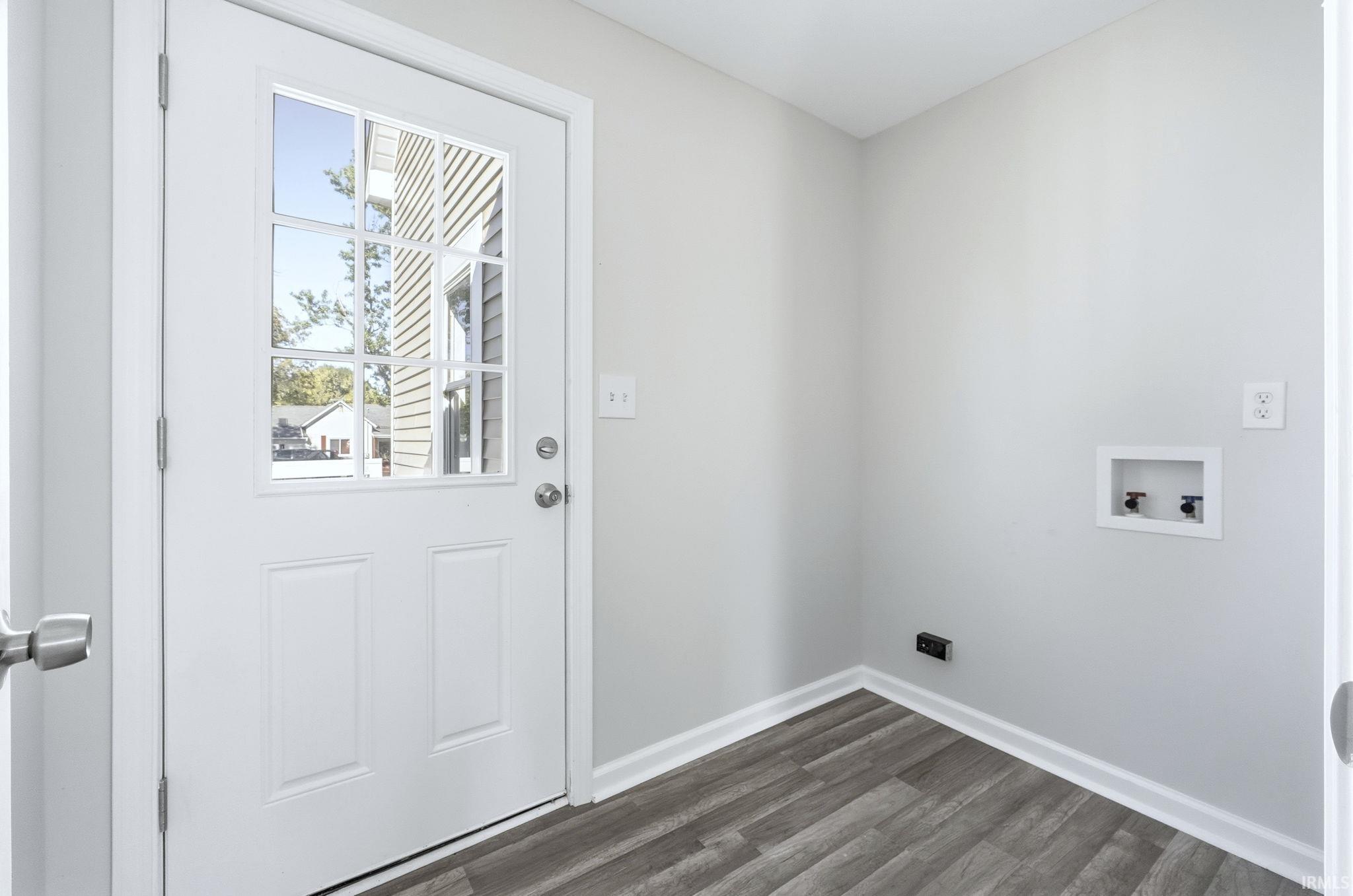 10088 South Ohio Street Keystone, IN 46759 - Photo 5 of 35