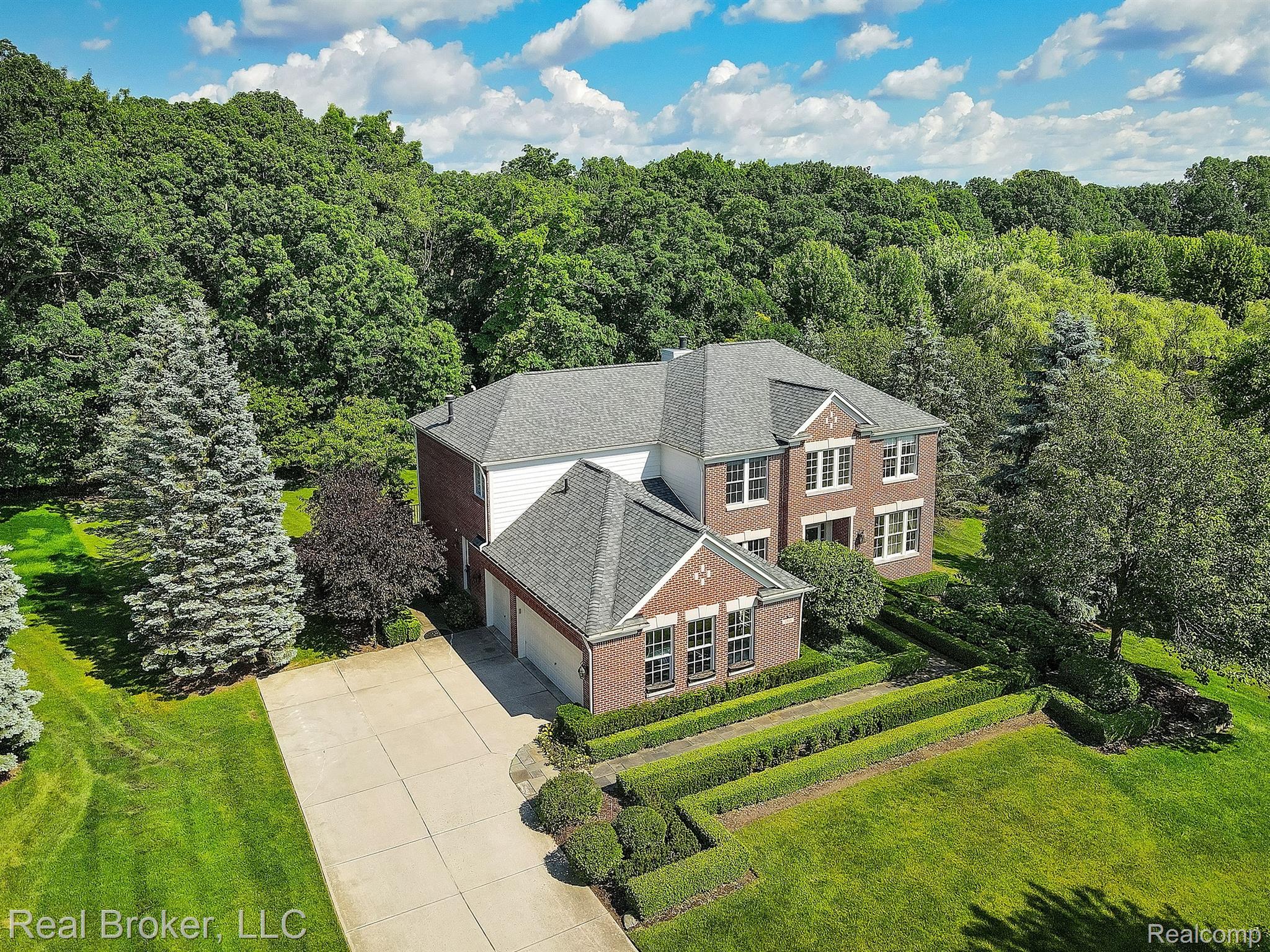 2318 Andover Boulevard Rochester, MI 48306 - Photo 70 of 74 Gallery Image 70