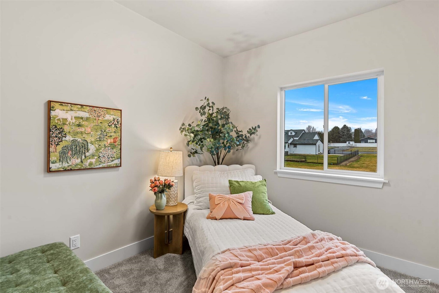 1075 Red Apple Road, Unit E20 Wenatchee, WA 98801 - Photo 19 of 37