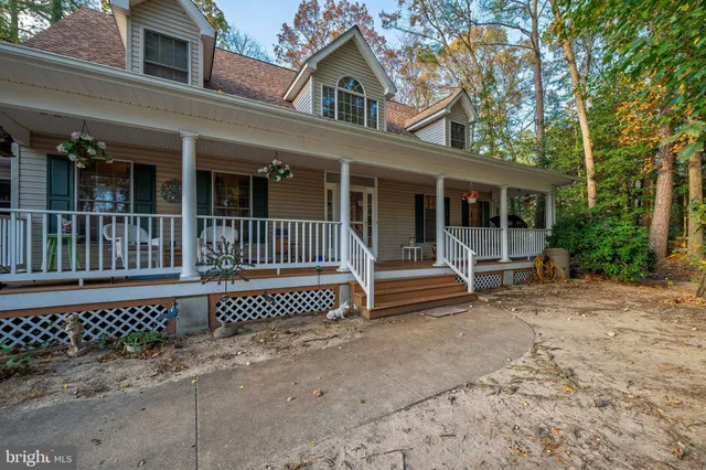 $899,000 | 303 Tanglewood Drive, Lewes, DE 19958