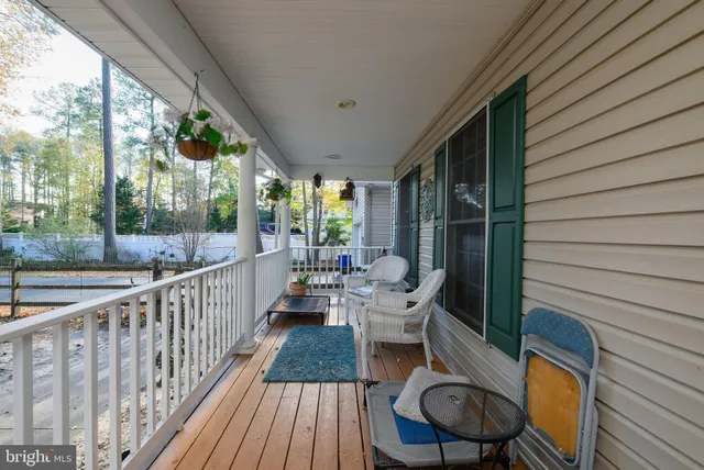 $899,000 | 303 Tanglewood Drive, Lewes, DE 19958