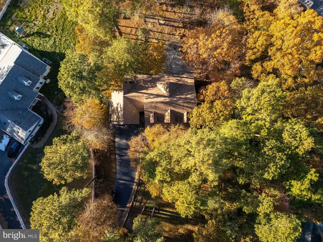 $899,000 | 303 Tanglewood Drive, Lewes, DE 19958