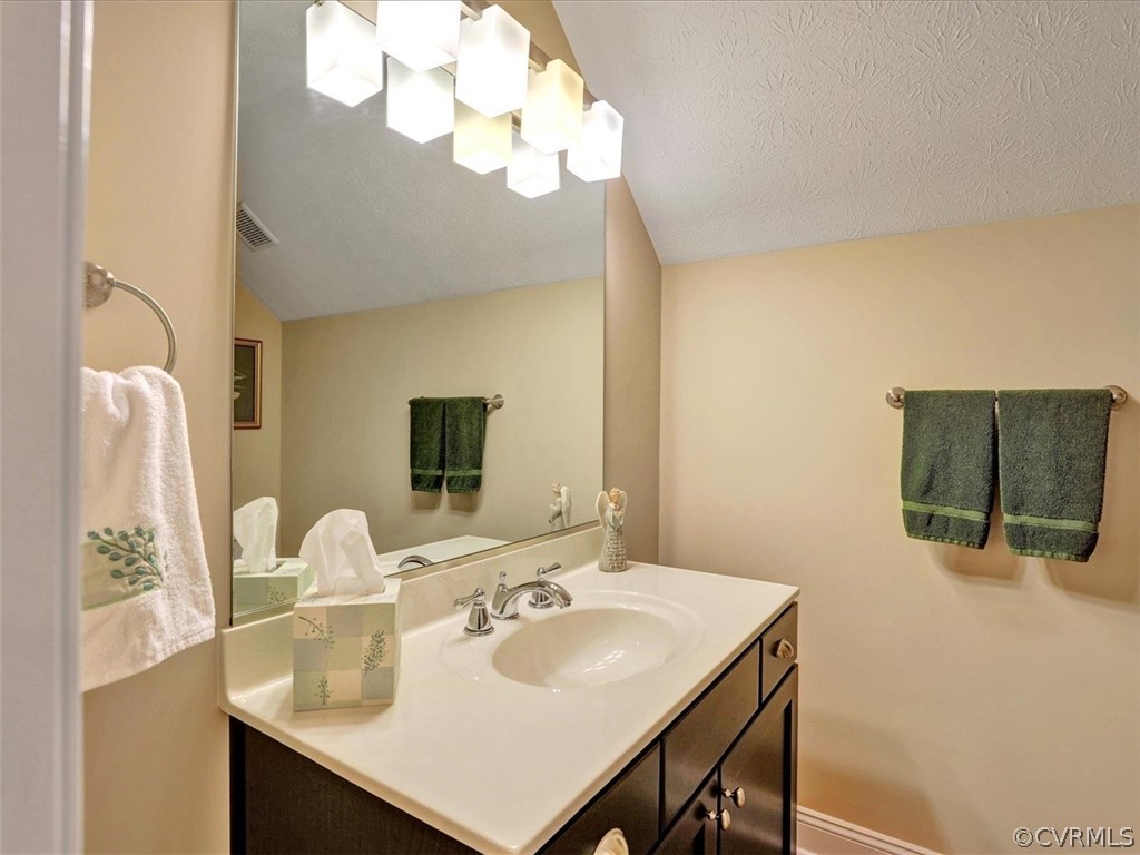 16001 Longlands Road Chesterfield, VA 23832 - Photo 40 of 46 Gallery Image 40